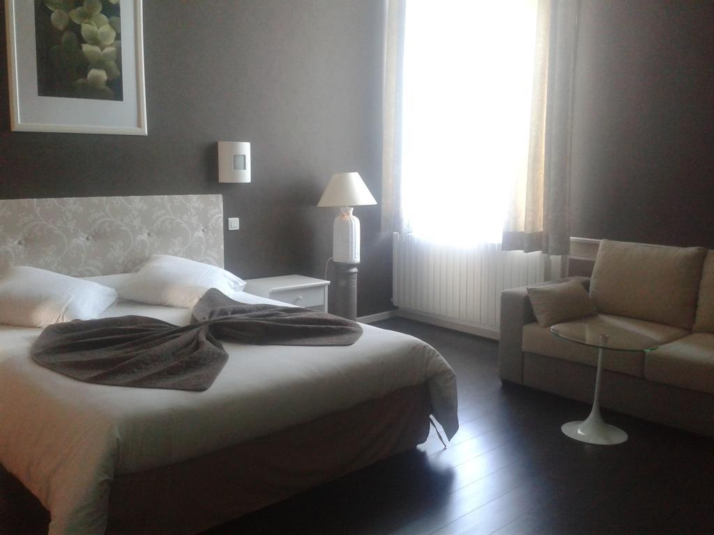 Le Chateau De Buchy Buchy  Rom bilde